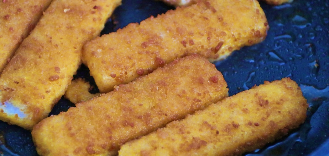 Can I Eat Fish Sticks While Pregnant? | Food Fact | Cooking To A T
